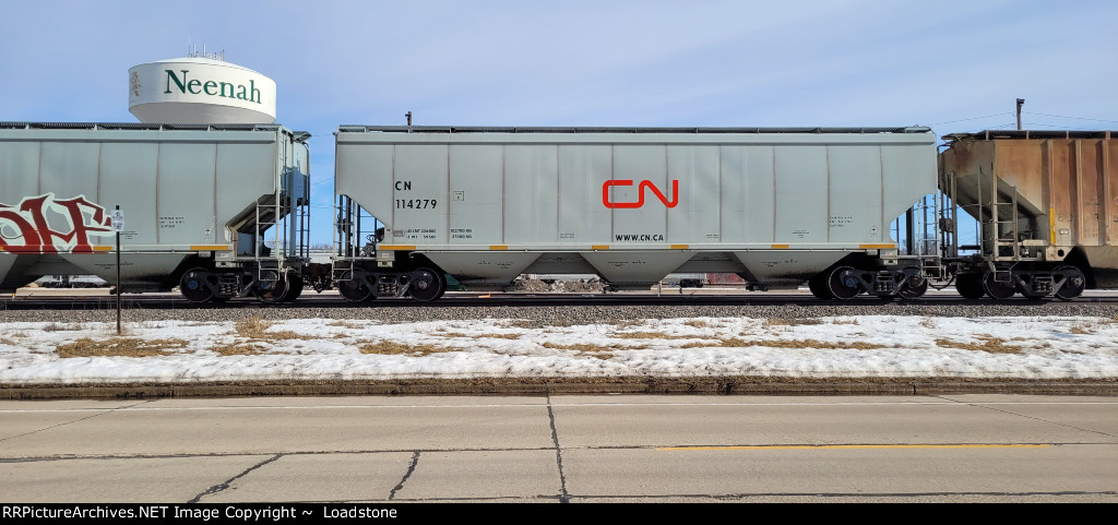 CN 114279